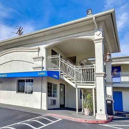 Motel 6 גרדן גרוב מראה חיצוני תמונה